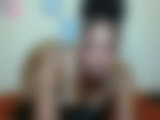 AlanaBest79's Live Sex Cam Show