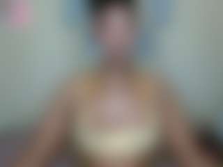 AlanaBest79's Live Sex Cam Show