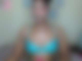 AlanaBest79's Live Sex Cam Show