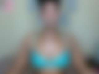 AlanaBest79's Live Sex Cam Show