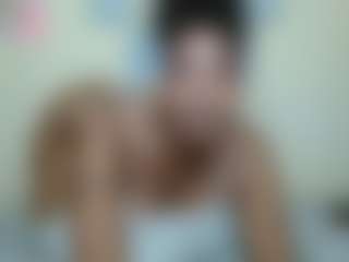 AlanaBest79's Live Sex Cam Show