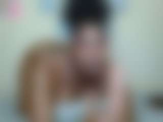 AlanaBest79's Live Sex Cam Show