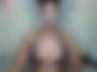 AlanaBest79's Live Sex Cam Show