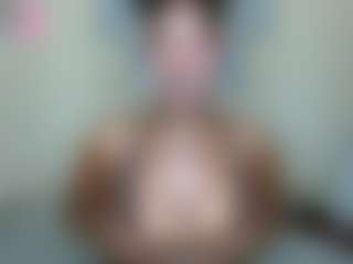 AlanaBest79's Live Sex Cam Show