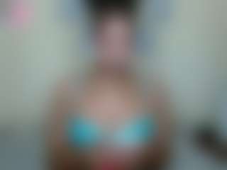 AlanaBest79's Live Sex Cam Show