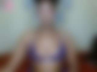 AlanaBest79's Live Sex Cam Show