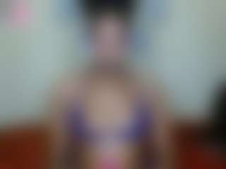 AlanaBest79's Live Sex Cam Show