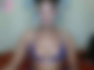 AlanaBest79's Live Sex Cam Show