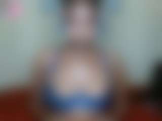 AlanaBest79's Live Sex Cam Show