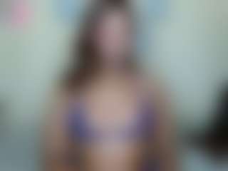 AlanaBest79's Live Sex Cam Show