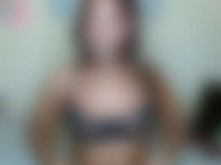 AlanaBest79's Live Sex Cam Show