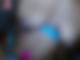 AlanaBest79's Live Sex Cam Show