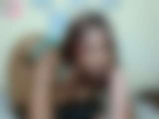 AlanaBest79's Live Sex Cam Show