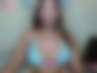 AlanaBest79's Live Sex Cam Show