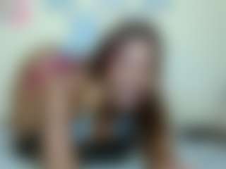 AlanaBest79's Live Sex Cam Show