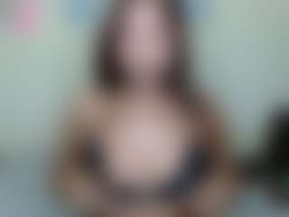 AlanaBest79's Live Sex Cam Show