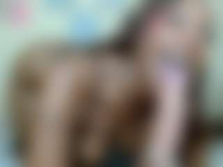 AlanaBest79's Live Sex Cam Show