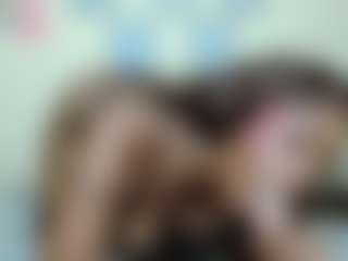 AlanaBest79's Live Sex Cam Show