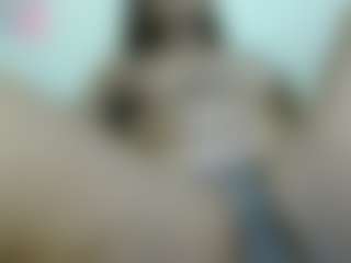 AlanaBest79's Live Sex Cam Show