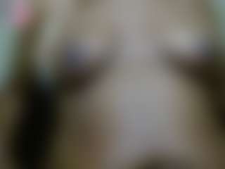 AlanaBest79's Live Sex Cam Show