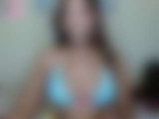 AlanaBest79's Live Sex Cam Show