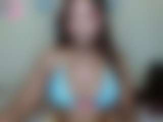 AlanaBest79's Live Sex Cam Show