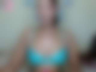 AlanaBest79's Live Sex Cam Show