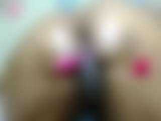 AlanaBest79's Live Sex Cam Show