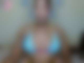 AlanaBest79's Live Sex Cam Show