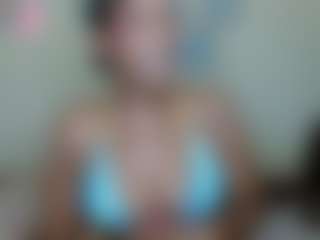 AlanaBest79's Live Sex Cam Show