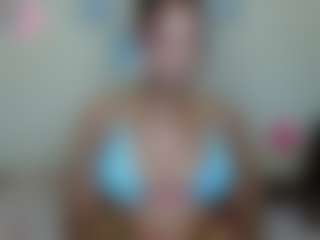 AlanaBest79's Live Sex Cam Show