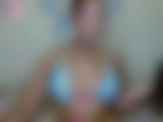 AlanaBest79's Live Sex Cam Show