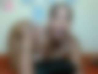 AlanaBest79's Live Sex Cam Show