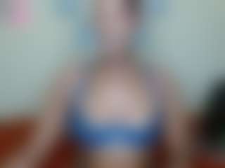 AlanaBest79's Live Sex Cam Show