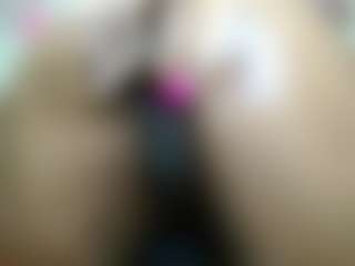 AlanaBest79's Live Sex Cam Show