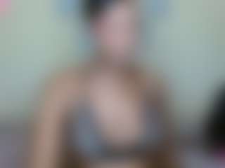 AlanaBest79's Live Sex Cam Show
