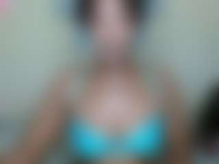 AlanaBest79's Live Sex Cam Show