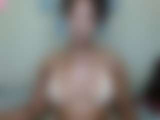 AlanaBest79's Live Sex Cam Show