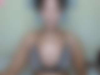 AlanaBest79's Live Sex Cam Show