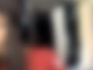 AdelleAncira's Live Sex Cam Show