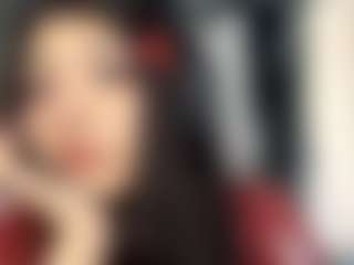 AdelleAncira's Live Sex Cam Show