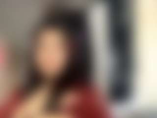 AdelleAncira's Live Sex Cam Show