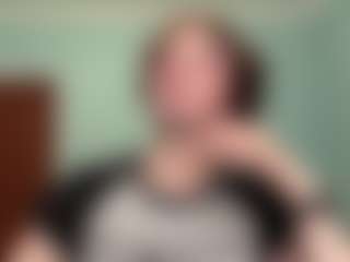 Live cam show with Eliska - New Teen (18+) on StripNow