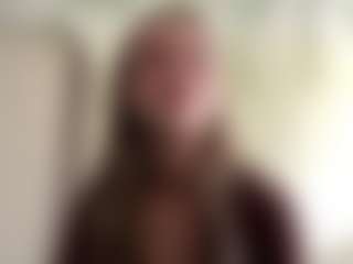 Live cam show with Nevena - New Hairy Pussy on Hubzter Live