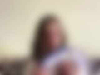 Live cam show with Nevena - Brown Hair Teen (18+) on Milfs Live