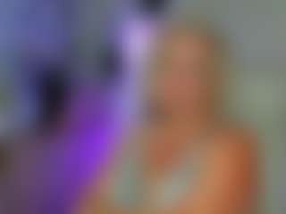 AliciaSensual MILF webcam performer live streaming