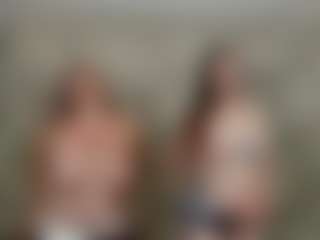 Live cam show with Aryanette - Ass Clapping on chickslive.net