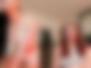 Live cam show with Aryanette - Strip on Gym Cam Girls