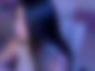 Live cam show with BonnieSmit - College on Gym Cam Girls
