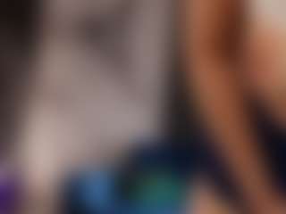 Live cam show with Christynne - Brown Eyes on CamClone